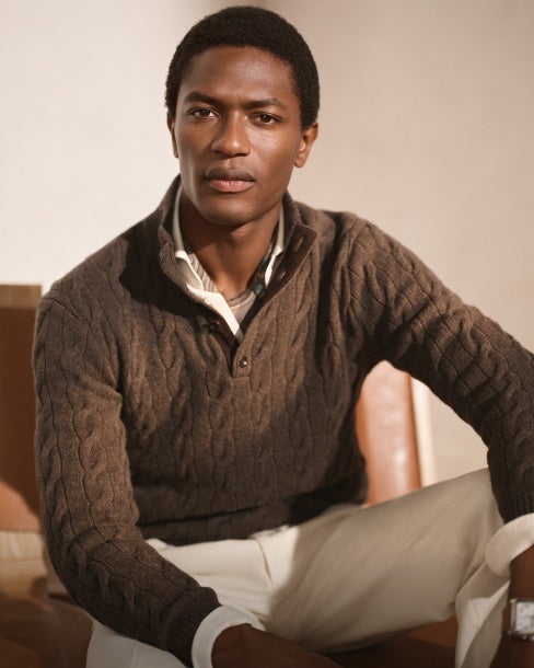 Kaschmirpullover mit Zopfmuster