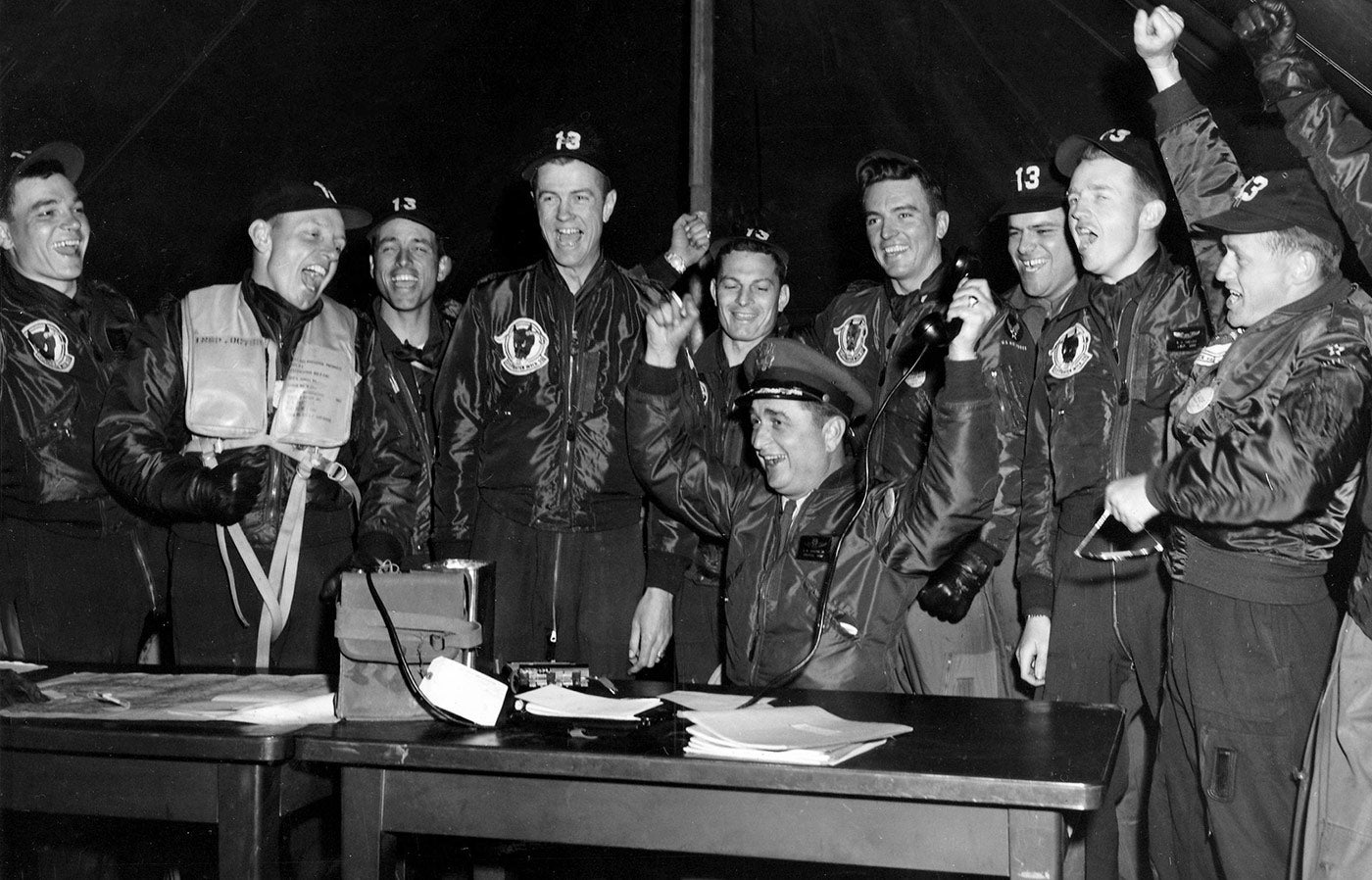                             Mitglieder des US Air Force 4708th Defense Wing auf dem Luftwaffenstützpunkt Otis, 1954
