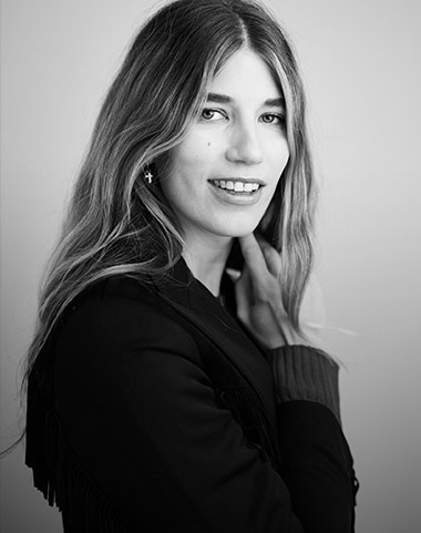 Photograph of Veronika Heilbrunner