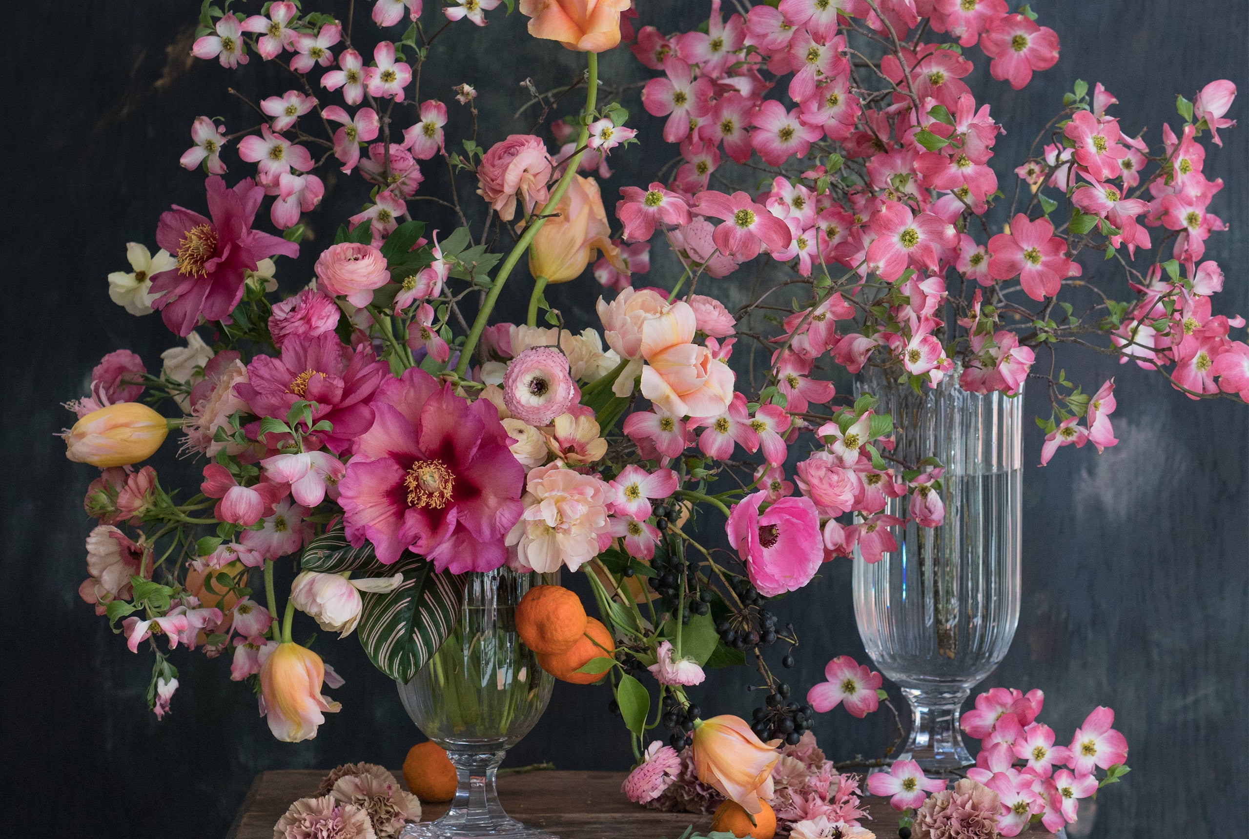 SEITENANFANG OBEN: <rlmag_link productid="3614712855253">Kristallvase Leigh</rlmag_link>; OBEN: <rlmag_link productid="373755">Kristallvase Marion</rlmag_link>